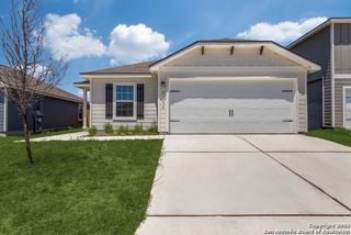 7335 AARON JORDAN DR, San Antonio, TX 78252