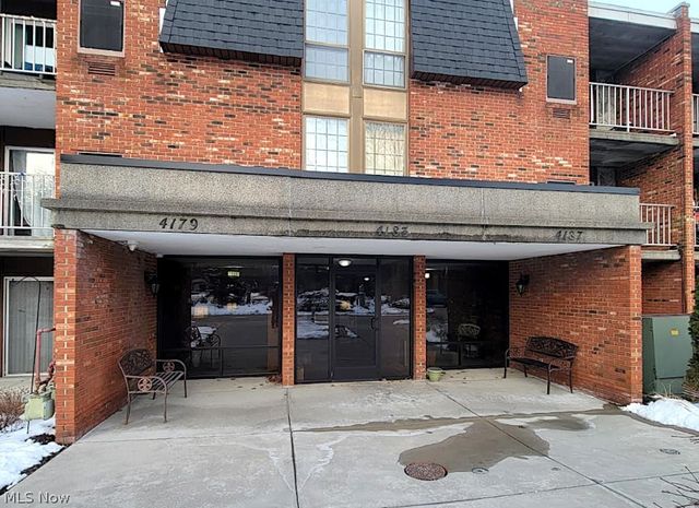 4179 Columbia Road 213, North Olmsted, OH 44070
