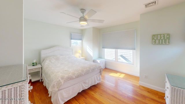 12 23rd Avenue, Seaside Park, NJ 08752
