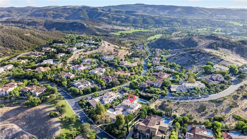 98 Canyon Crk, Irvine, CA 92603 — photo 4
