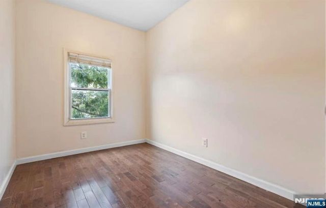 70 Sherman Avenue, Newark, NJ 07114