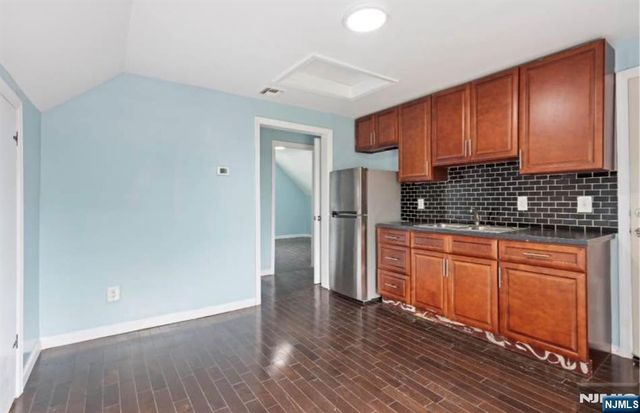 70 Sherman Avenue, Newark, NJ 07114