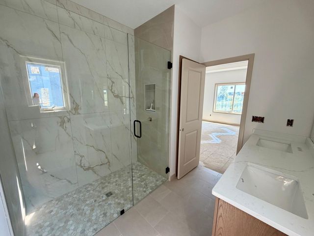 630 7th Avenue NE, Byron, MN 55920