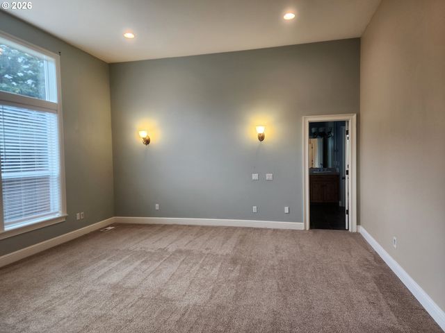 12407 Nw 48TH Ct, Vancouver, WA 98685