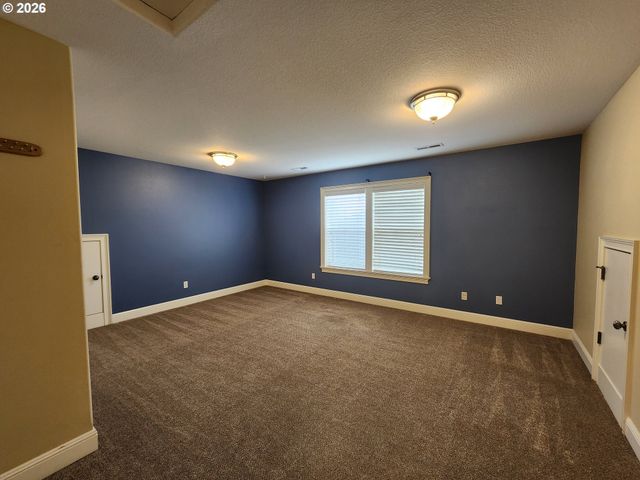 12407 Nw 48TH Ct, Vancouver, WA 98685