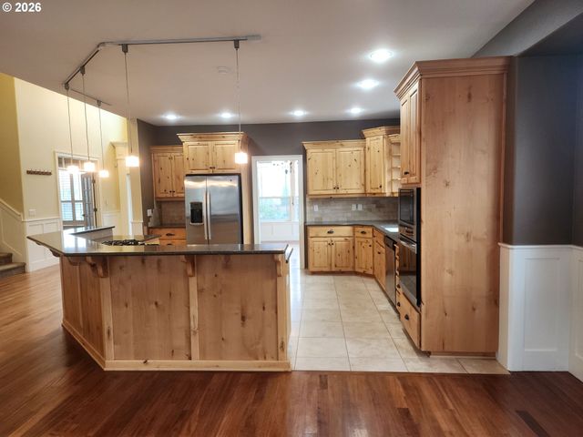 12407 Nw 48TH Ct, Vancouver, WA 98685