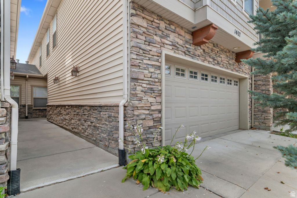 1407 W STONE MEADOW DR, West Jordan, UT 84088 — photo 2
