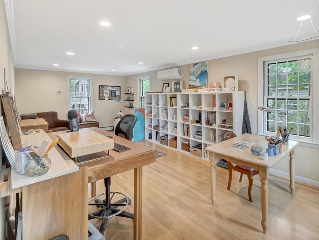 5 Juniper Dr, Mansfield, MA 02048