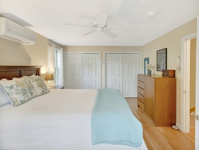 5 Juniper Dr, Mansfield, MA 02048