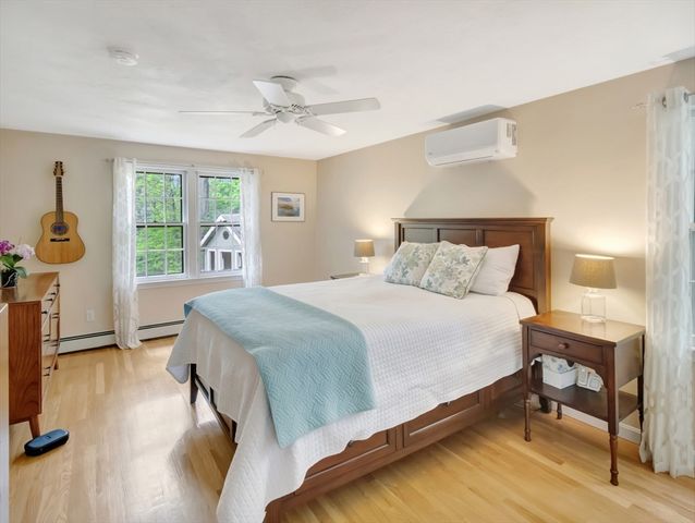 5 Juniper Dr, Mansfield, MA 02048