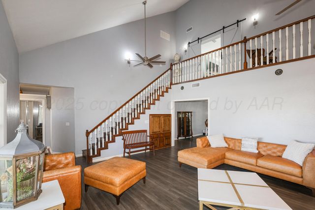 620 N Main Street, Stratford, TX 79084