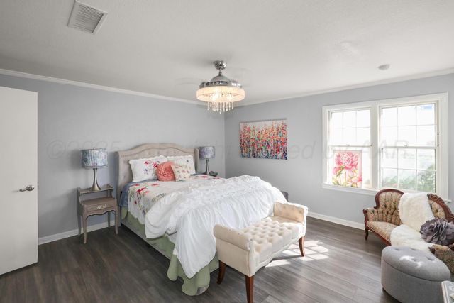 620 N Main Street, Stratford, TX 79084