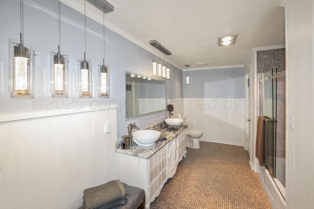 620 N Main Street, Stratford, TX 79084