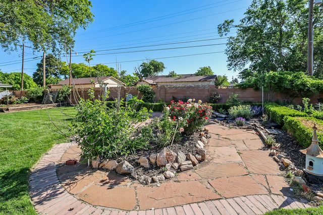 620 N Main Street, Stratford, TX 79084