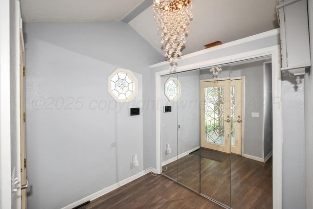 620 N Main Street, Stratford, TX 79084