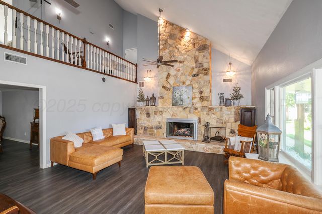 620 N Main Street, Stratford, TX 79084