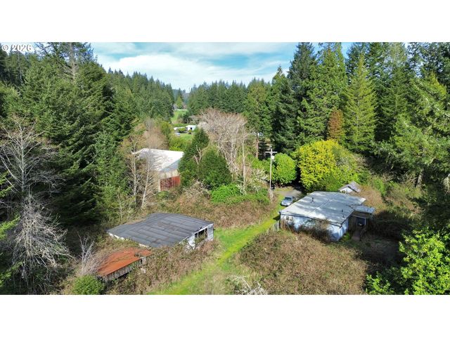 60958 Old Wagon Rd, Coos Bay, OR 97420