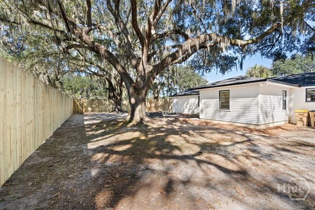 35 Oak Hill Road, Richmond Hill, GA 31324