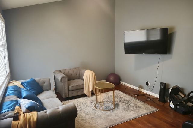 11557 S Sangamon Street, Chicago, IL 60643