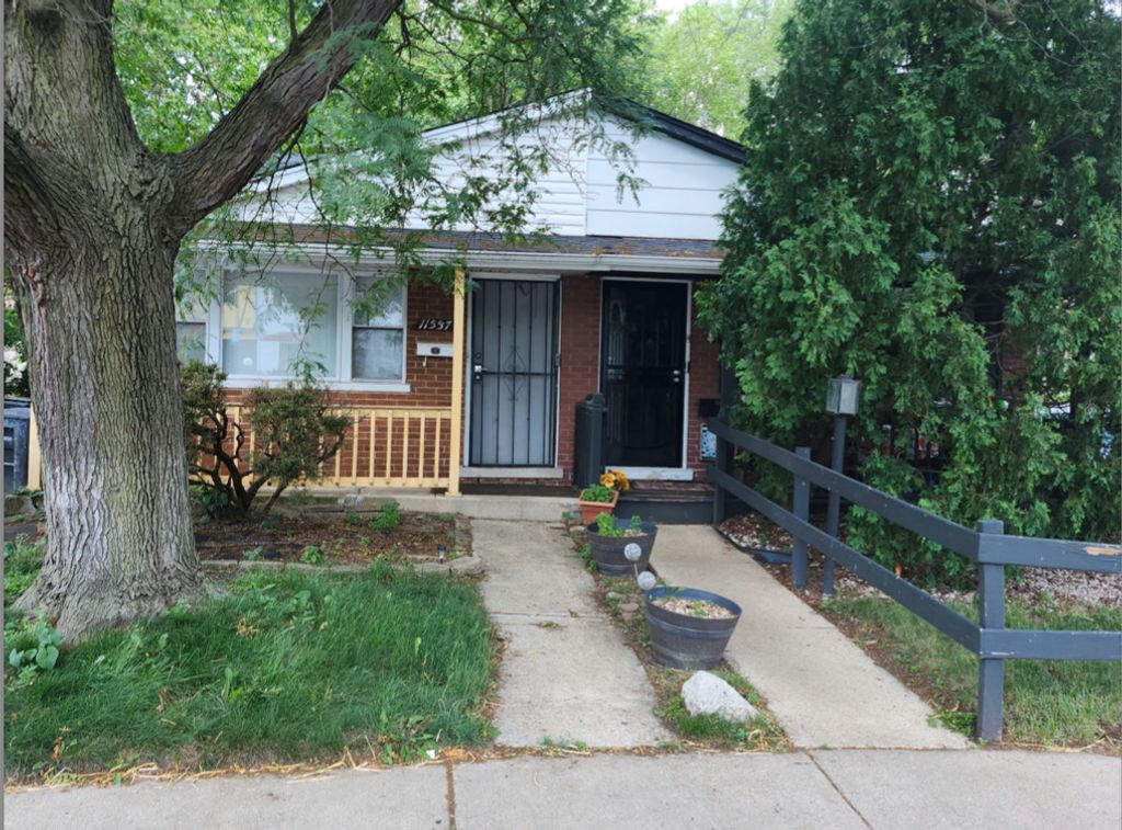 11557 S Sangamon Street, Chicago, IL 60643