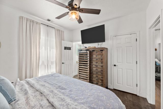 3641 5th Ave, Sacramento, CA 95817