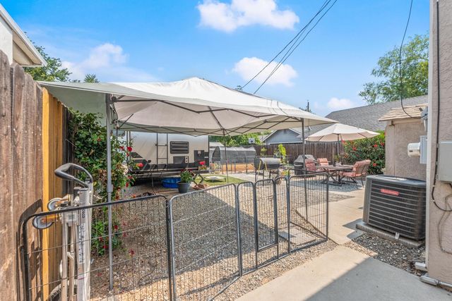 3641 5th Ave, Sacramento, CA 95817