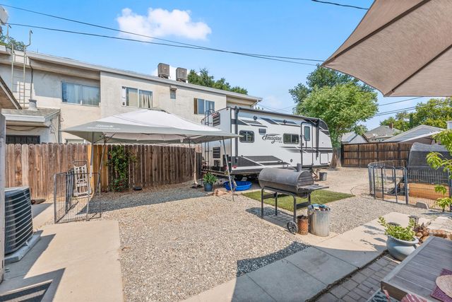 3641 5th Ave, Sacramento, CA 95817