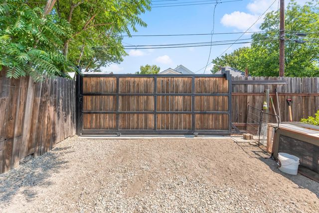 3641 5th Ave, Sacramento, CA 95817