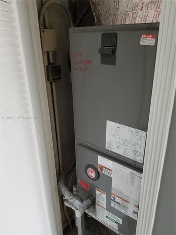 3401 N Country Club Dr 414, Aventura, FL 33180