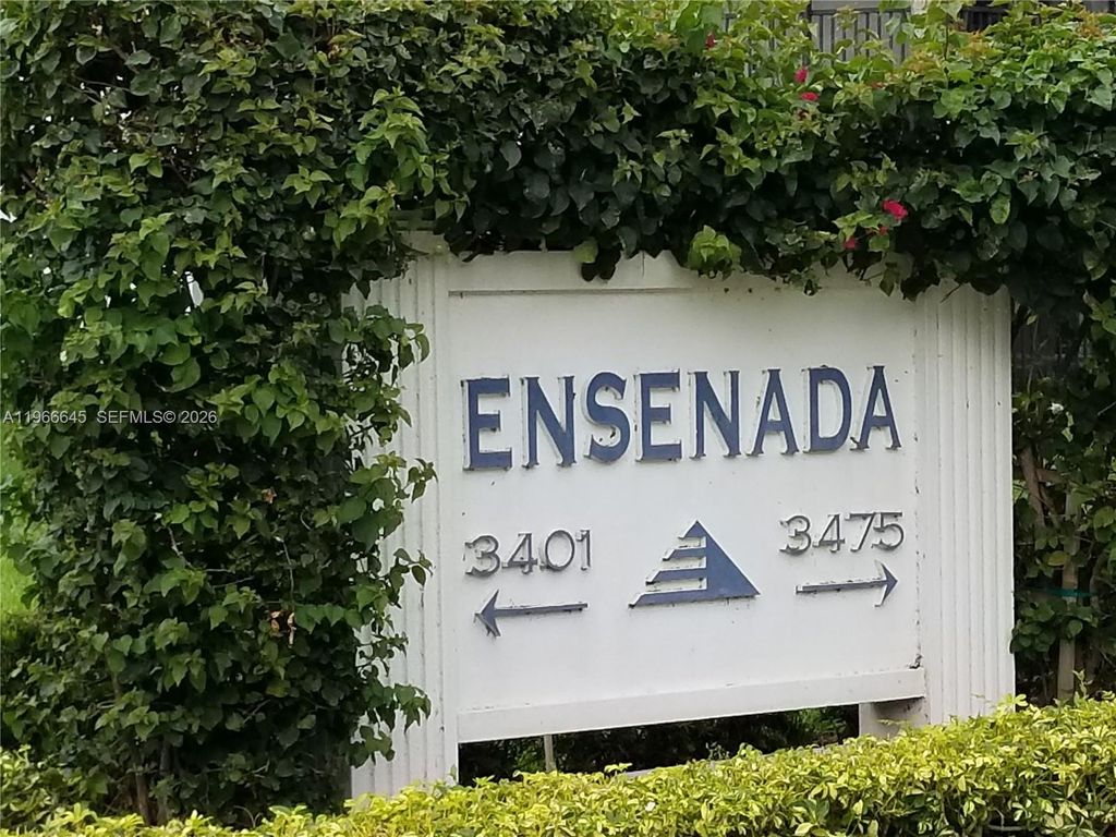 3401 N Country Club Dr 414, Aventura, FL 33180