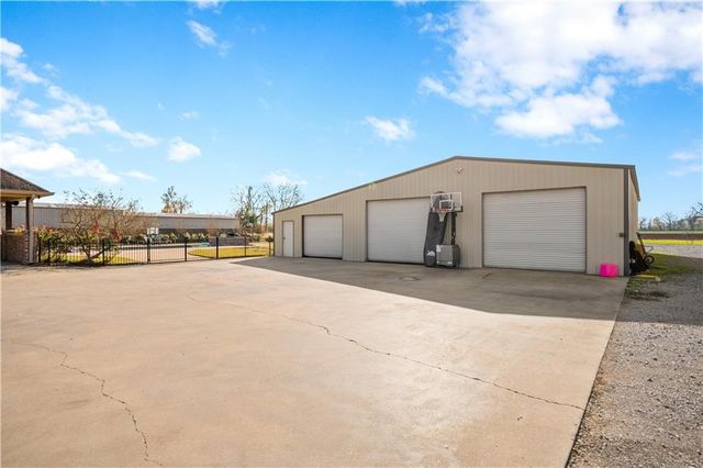 136 EVANSHEL Lane, Alexandria, LA 71303