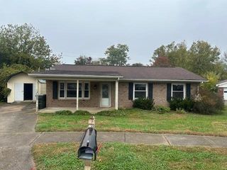 1296 Dorchester Drive, Georgetown, KY 40324