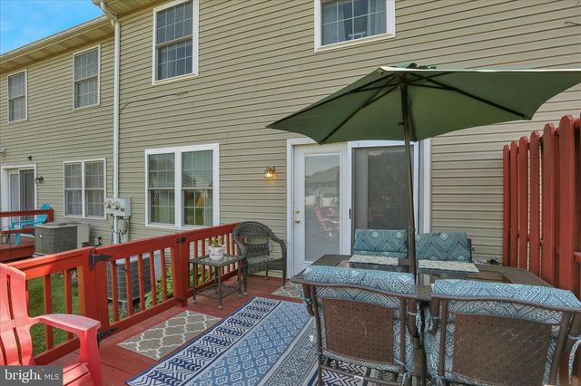 4036 PARKSIDE CT, Mount Joy, PA 17552