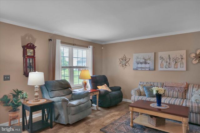 4036 PARKSIDE CT, Mount Joy, PA 17552