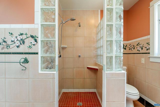 5864 WYANT LN, Charlottesville, VA 22903