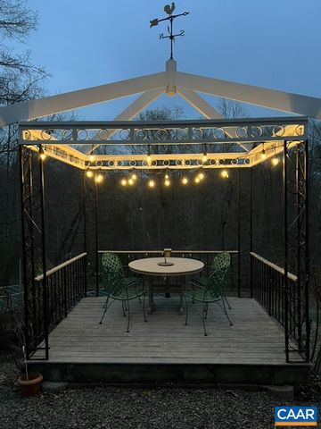 5864 WYANT LN, Charlottesville, VA 22903