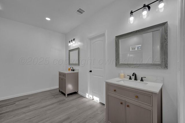 831 N MANHATTAN Street, Amarillo, TX 79107