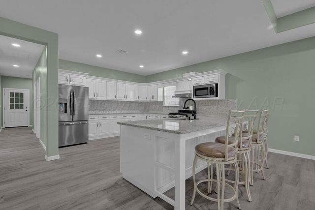 831 N MANHATTAN Street, Amarillo, TX 79107