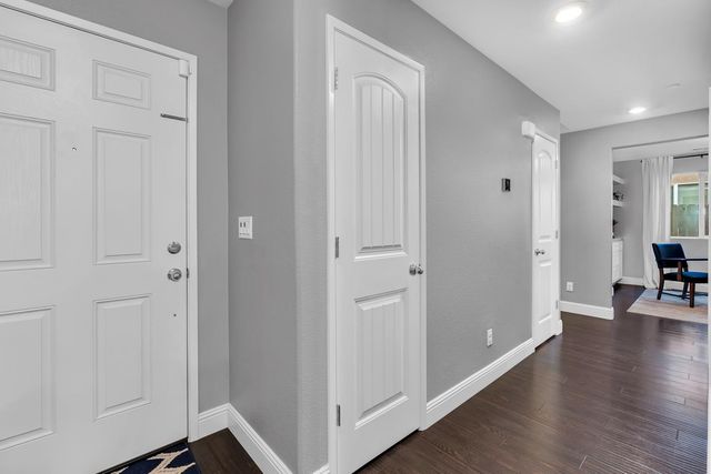 5447 Burns Avenue, Fresno, CA 93727