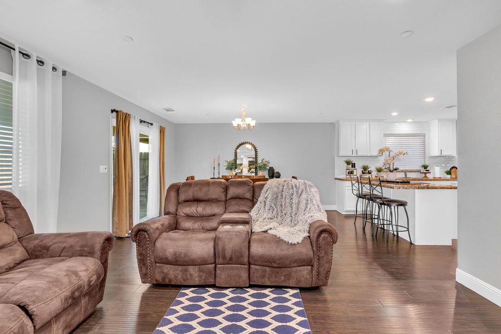 Image 23 of property listing at 5447 Burns Avenue, Fresno, CA 93727