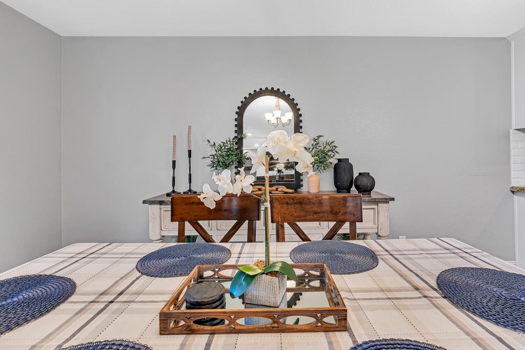 Image 30 of property listing at 5447 Burns Avenue, Fresno, CA 93727