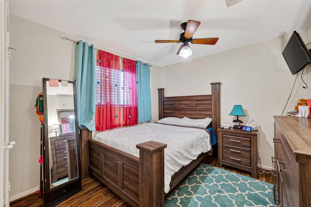 1022 Apache Falls Drive, Katy, TX 77450