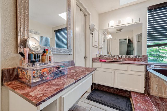 1022 Apache Falls Drive, Katy, TX 77450