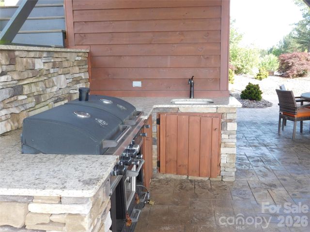 139 W Settings Boulevard NW 106, Valdese, NC 28690