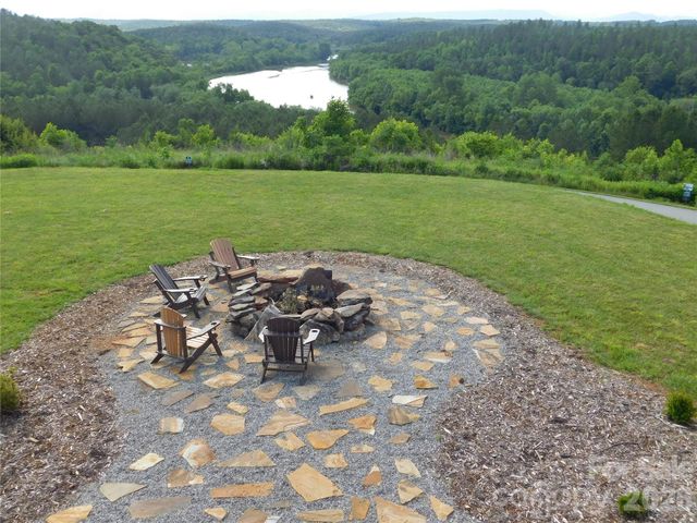 139 W Settings Boulevard NW 106, Valdese, NC 28690