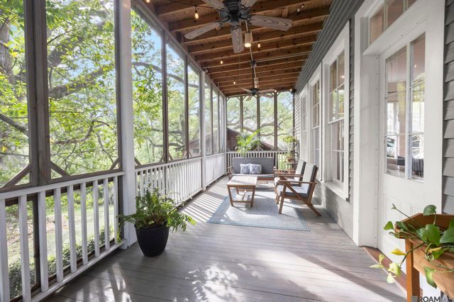 8262 Highland Rd, Baton Rouge, LA 70808