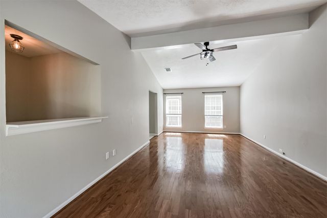 4107 Valley Haven Drive, Kingwood, TX 77339