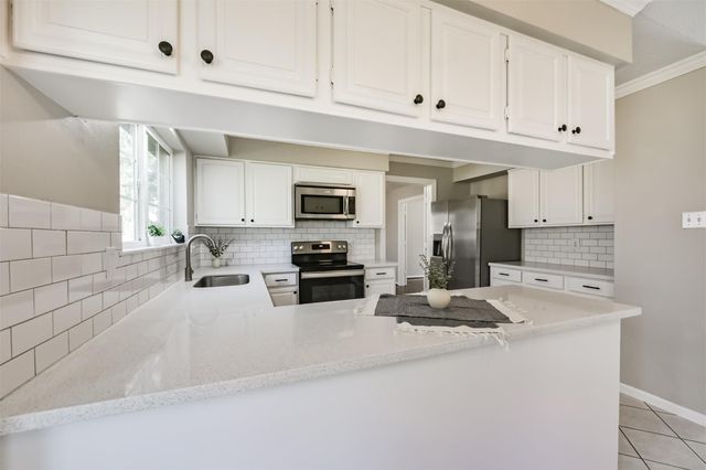 4107 Valley Haven Drive, Kingwood, TX 77339