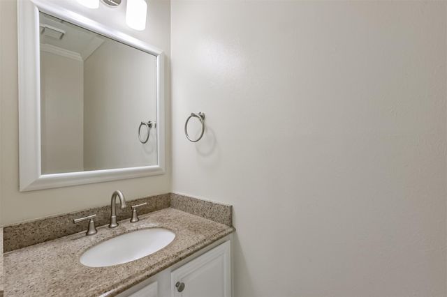 4107 Valley Haven Drive, Kingwood, TX 77339