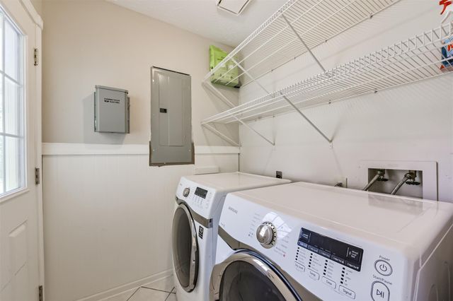 4107 Valley Haven Drive, Kingwood, TX 77339